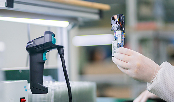 条码扫描装备，是怎样应用于3C制造的各环节中